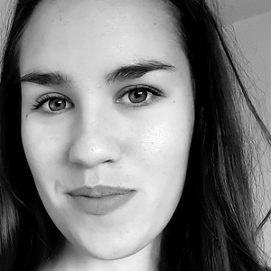Laura - Prof d'aide aux devoirs - Paris