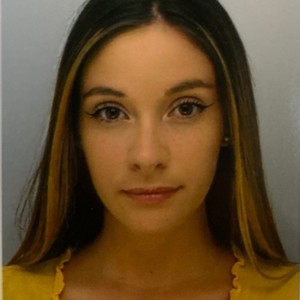Alyssa - Prof d'aide aux devoirs - Yvetot