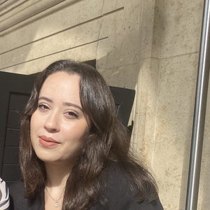 Kenza - Prof de français - Paris