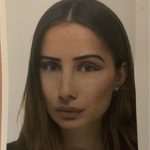 Emma - Prof de grammaire - Lyon