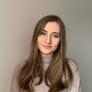 Ilona - Prof de droit civil - Strasbourg