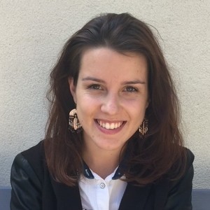 Axelle - Prof de français - Cuillé