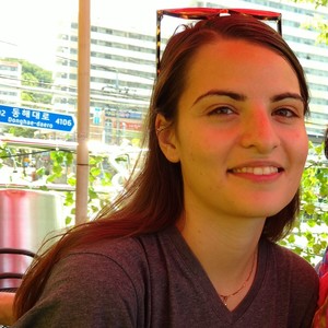 Klara - Prof d'économie - Miramas