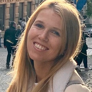 Laure - Prof de maths - Bulle