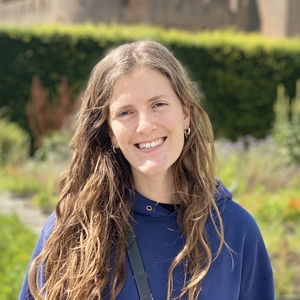 Clara - Prof de maths - Paris