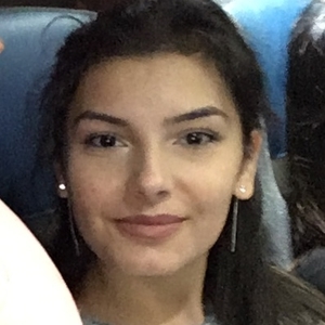 Roxana - Prof de droit international - Lyon