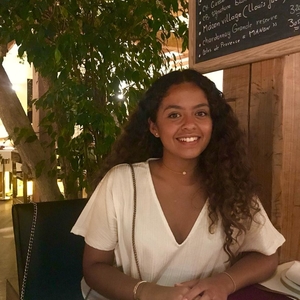 Meriam - Prof de maths - Houilles