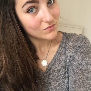 Mélody - Prof de fle - français langue étrangère - Paris