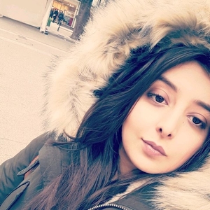 Meryem - Prof de maths - Roanne