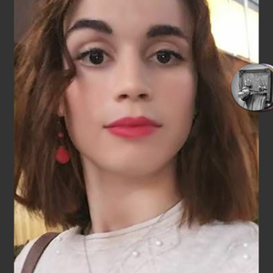 Hanane - Prof de maths - Metz