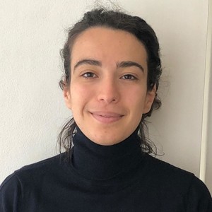 Céline - Prof de préparation bac scientifique - Paris