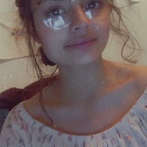 Alyssa - Prof d'anglais - Aubervilliers