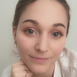 Elodie - Prof d'aide aux devoirs - Mouans-Sartoux