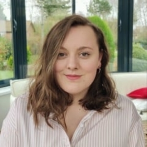 Manon - Prof d'économie - Lambersart