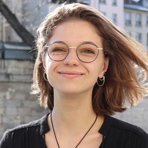 Emilie - Prof de biologie - Grenoble