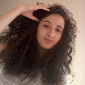 Amel - Prof d'initiation informatique - L'Haÿ-les-Roses
