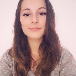 Léa - Prof d'anglais - Châtillon