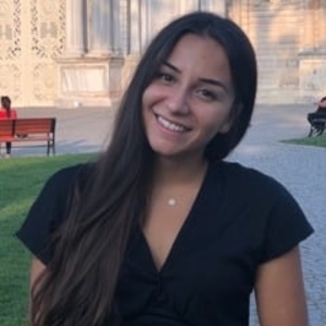 Meryem - Prof de maths - Levallois-Perret