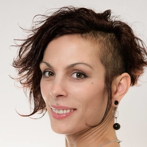 ANGELIQUE - Prof de français - Chaume-et-Courchamp