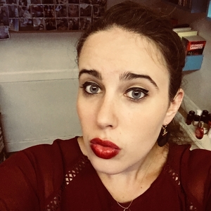 Julia - Prof de littérature - Paris