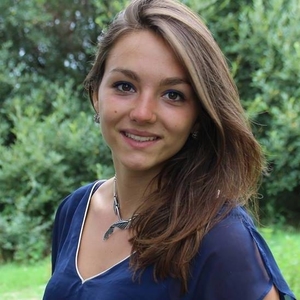 Charlotte - Prof d'aide aux devoirs - Marseille