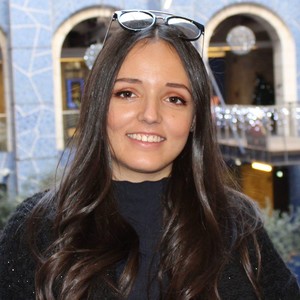 Laura - Prof d'anglais - Marignane