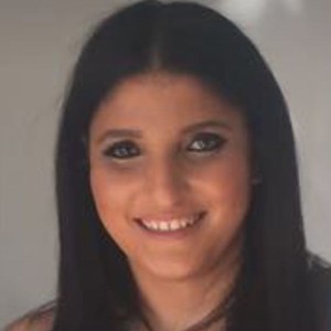Manal - Prof de commerce - Reims
