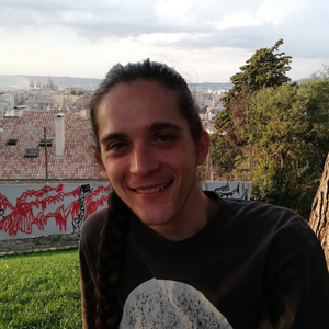 Jade - Prof de maths - Ixelles