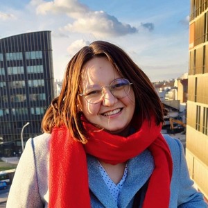 Emma - Prof de maths - Cachan