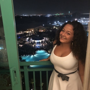 Sofia - Prof de maths - Meyrin