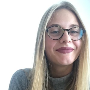 Charlotte - Prof de français - Lailly-en-Val