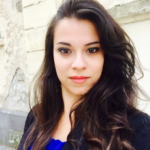 Mélanie - Prof d'aide aux devoirs - Le Puy-en-Velay