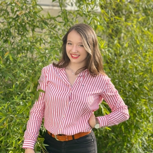 Julie - Prof de maths - Angoulême