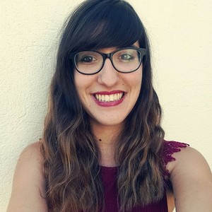 Chloé - Prof d'aide aux devoirs - Trieux