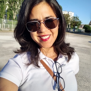 Rebeca - Prof de portugais brésilien - Troyes