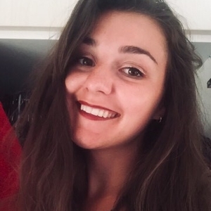 Clara - Prof d'anglais - Lavannes