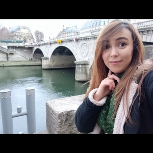Kenza - Prof de français - Ermont