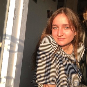 Louise - Prof d'aide aux devoirs - Paris