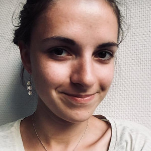 Lucie - Prof de lecture - Paris