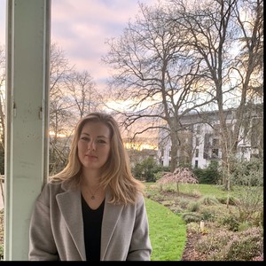 Flora - Prof d'aide aux devoirs - Toulouse