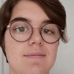 Laura - Prof de français - Marguerittes