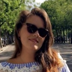 Athéna - Prof d'aide aux devoirs - Pinet
