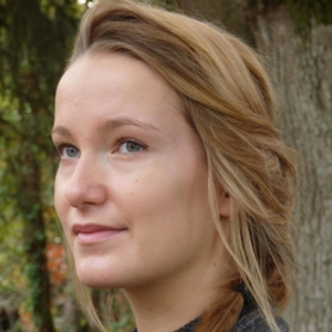 Lola - Prof de français - Paris