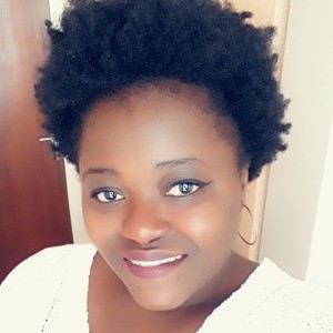 Esther - Prof de fle - français langue étrangère - Chamalières