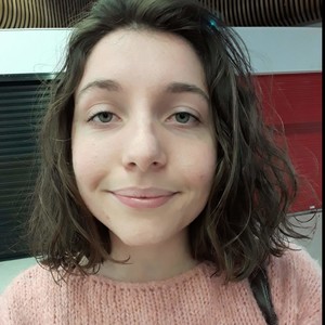 Emma - Prof d'aide aux devoirs - Paris