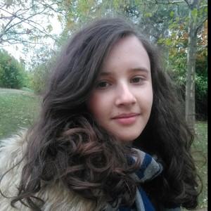 Nisrine - Prof d'aide aux devoirs - Paris