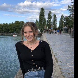 Léna - Prof de français - Bordeaux