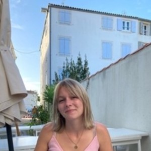 Evi - Prof d'aide aux devoirs - Paris