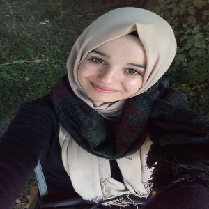 Hayet - Prof de maths - La Courneuve