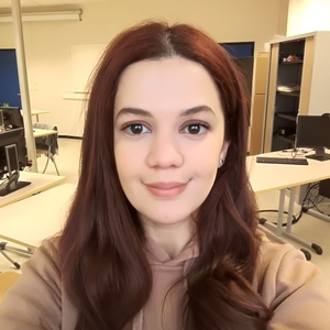 Meriem - Prof d'anglais - Chalon-sur-Saône